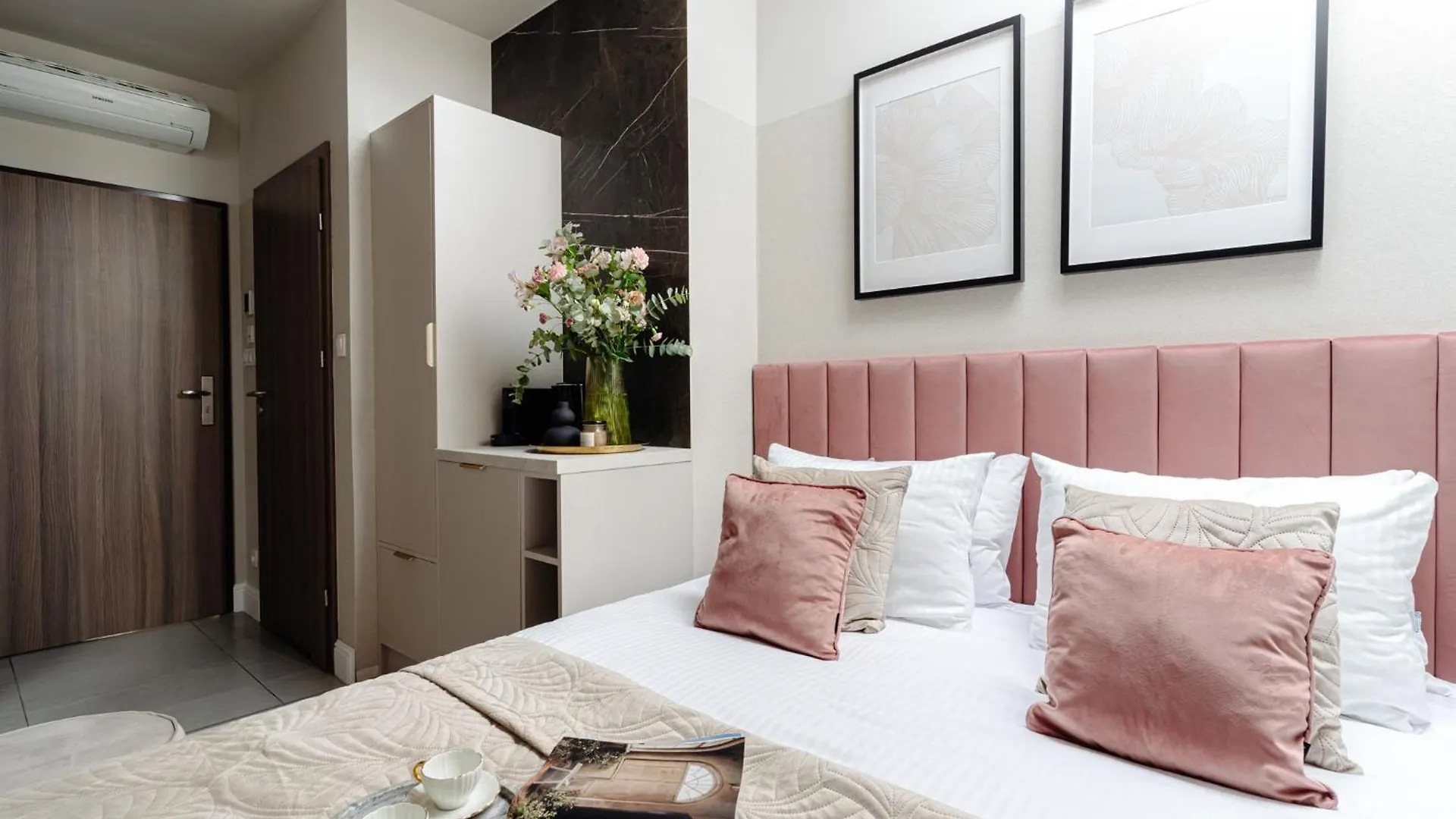 Garden - Loftaffair Collection Apartment Krakow